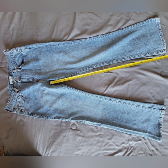 Levi 515 Boot Cut Jeans - Sz 10M, Light Wash, EUC - Picture 9 of 10